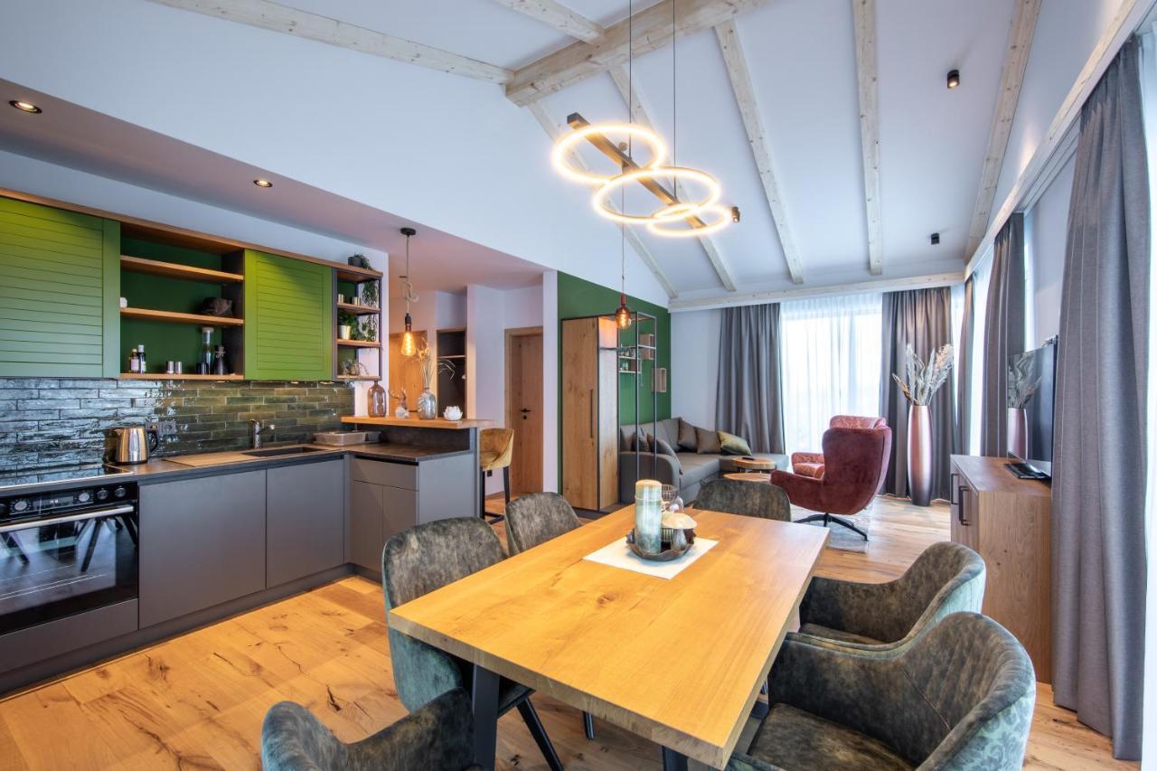 Hoeflehner Premium Eco Lodge Haus im Ennstal Dış mekan fotoğraf